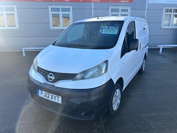 Nissan - NV200