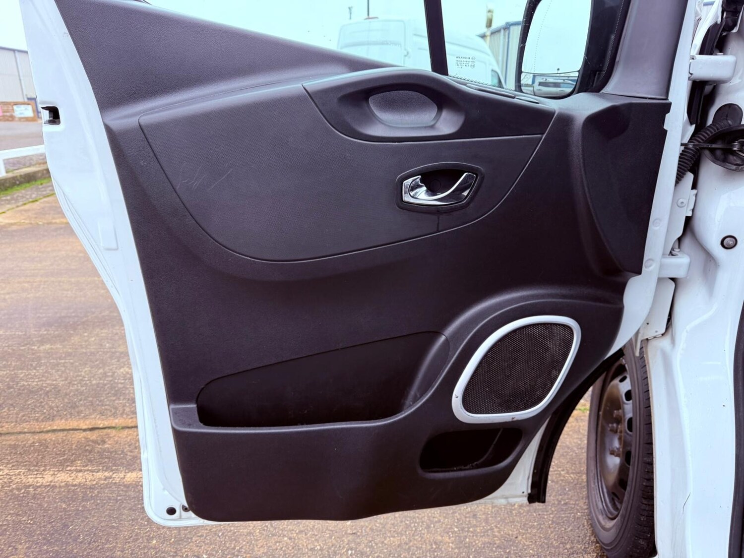 Used Vauxhall Vivaro 2018 for sale - 77417656: Photo 23