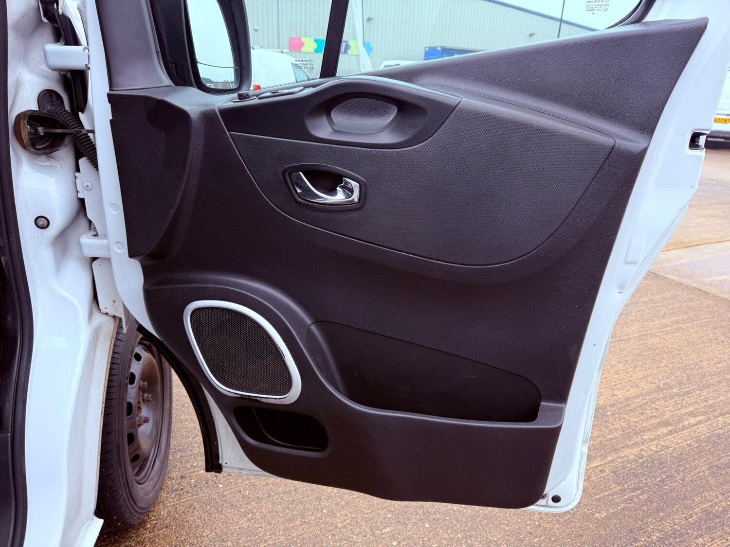 Used Vauxhall Vivaro 2018 for sale - 77417656: Photo 24