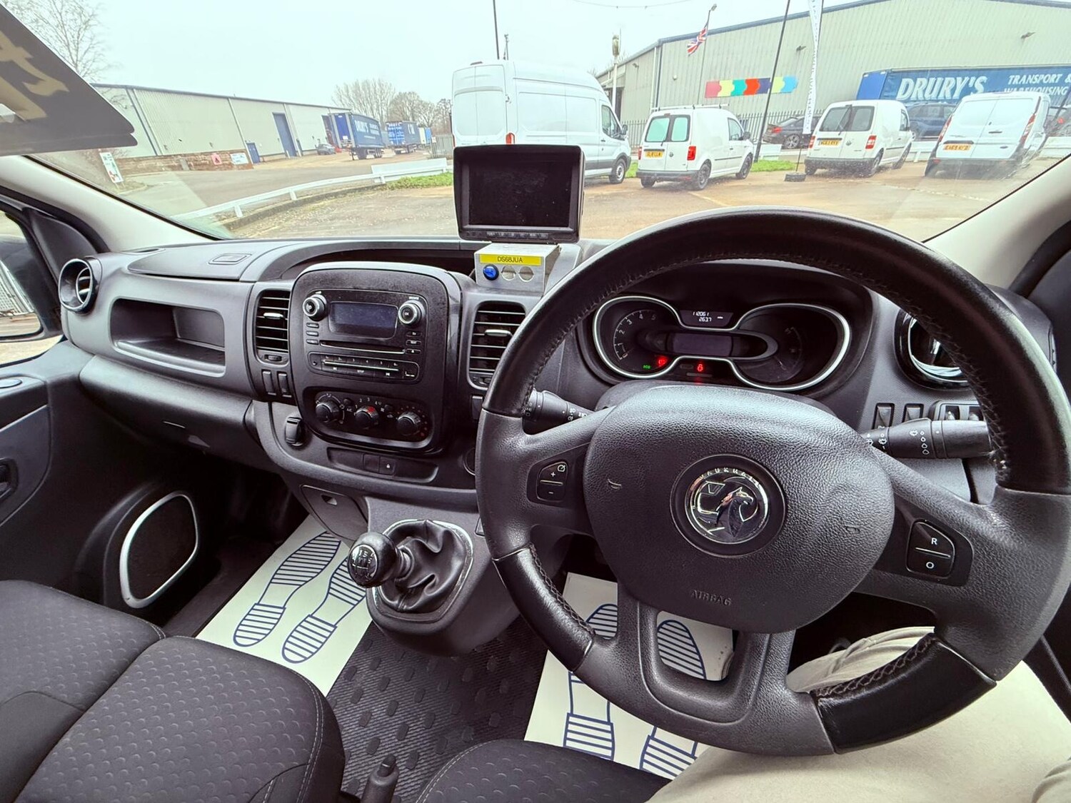 Used Vauxhall Vivaro 2018 for sale - 77417656: Photo 26