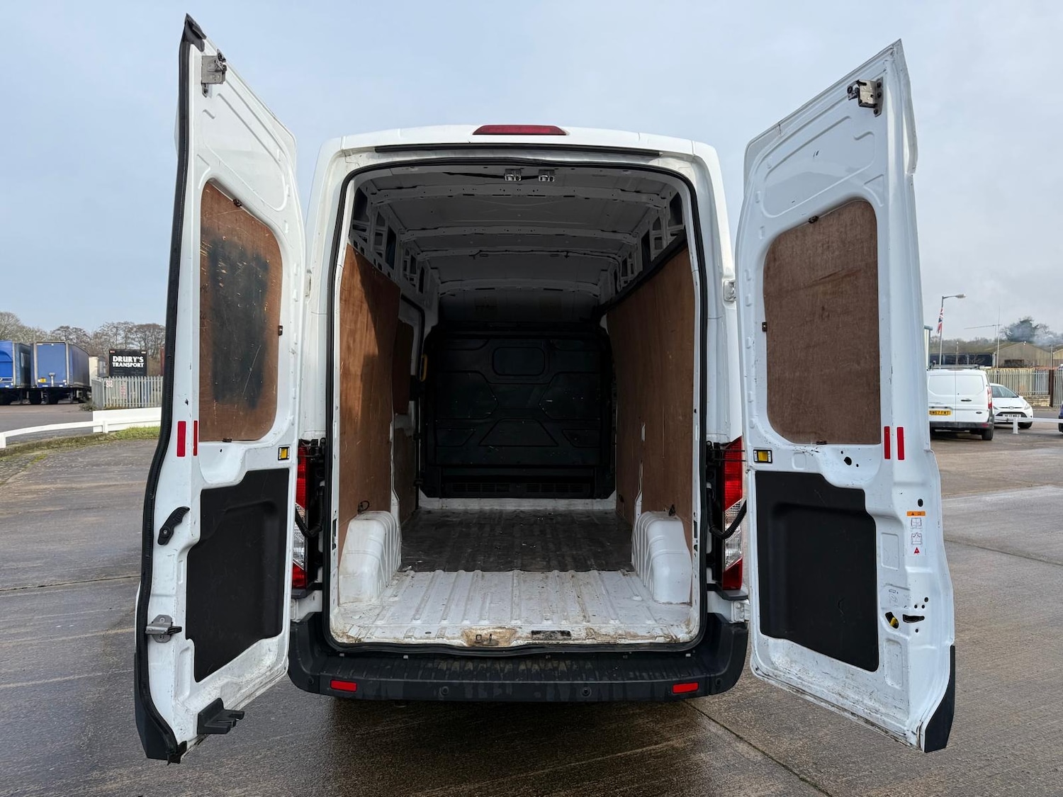 Used Ford Transit 2019 for sale - 77351262: Photo 11