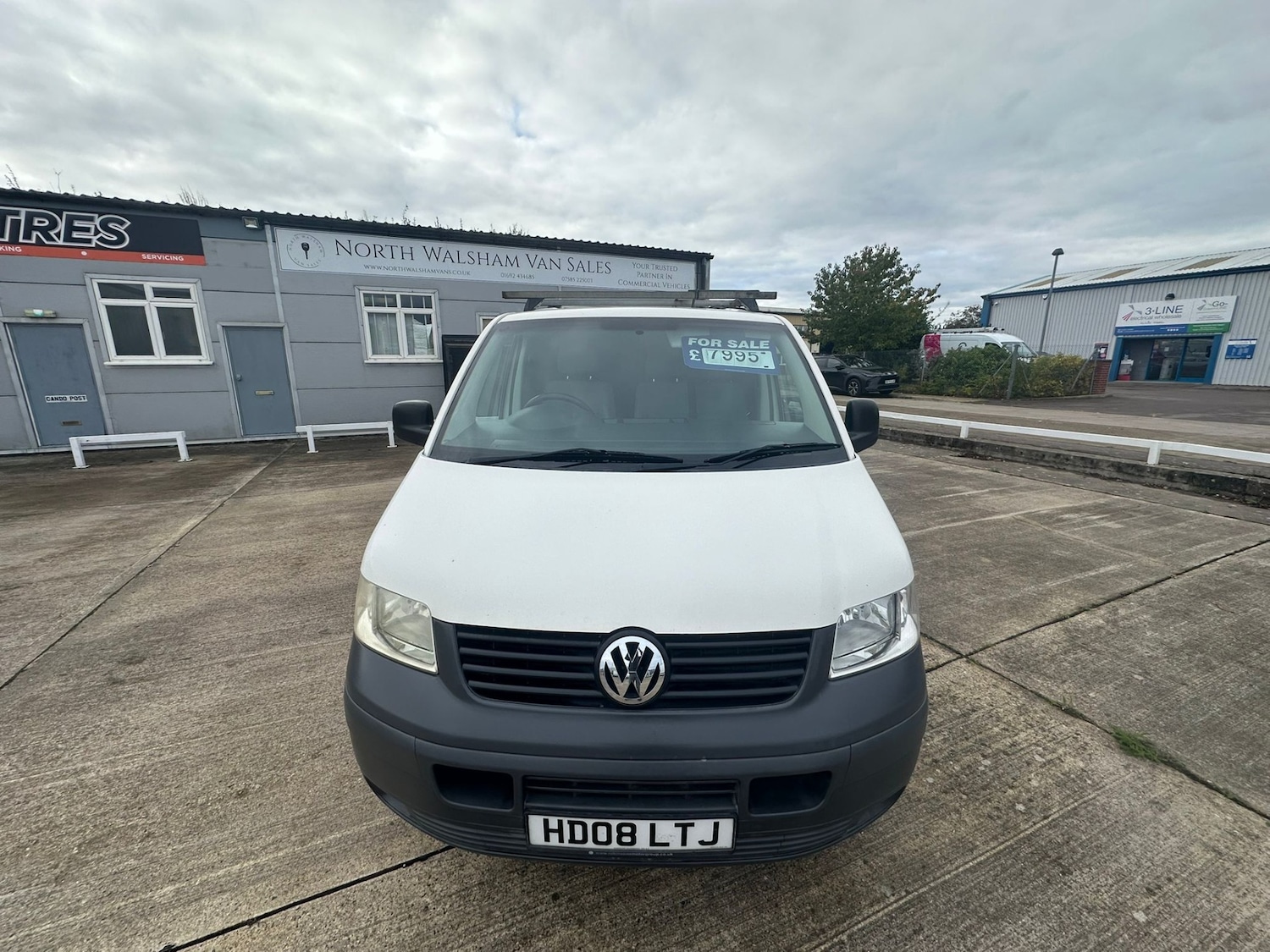 Used Volkswagen Transporter 2008 for sale - 76340398: Photo 2