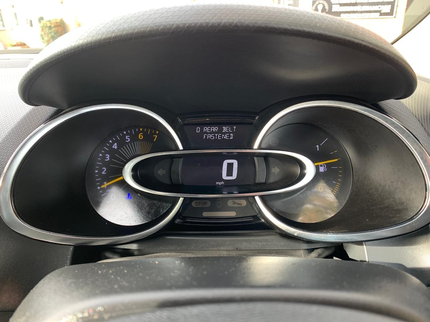 Used Renault Clio 2015 for sale - 76554411: Photo 17