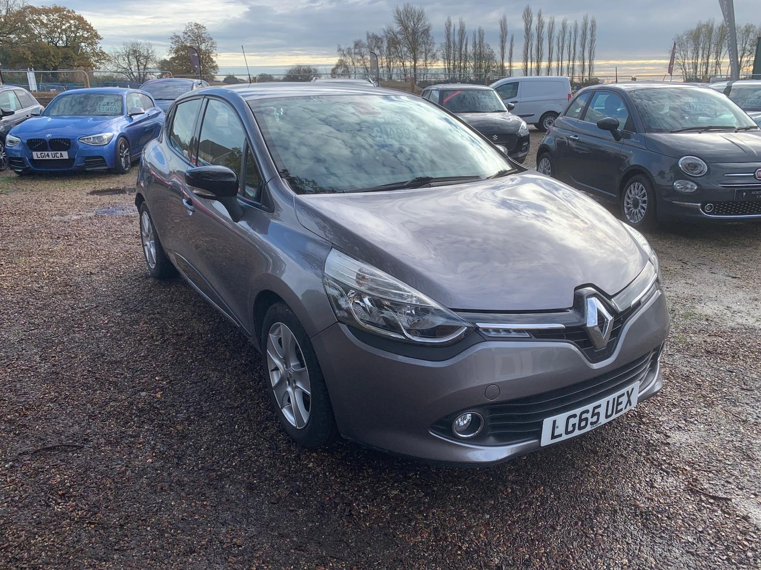 Used Renault Clio 2015 for sale - 76554411: Photo 3