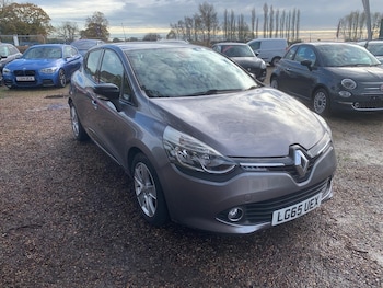 Used Renault Clio 2015 for sale - 76554411: Photo
