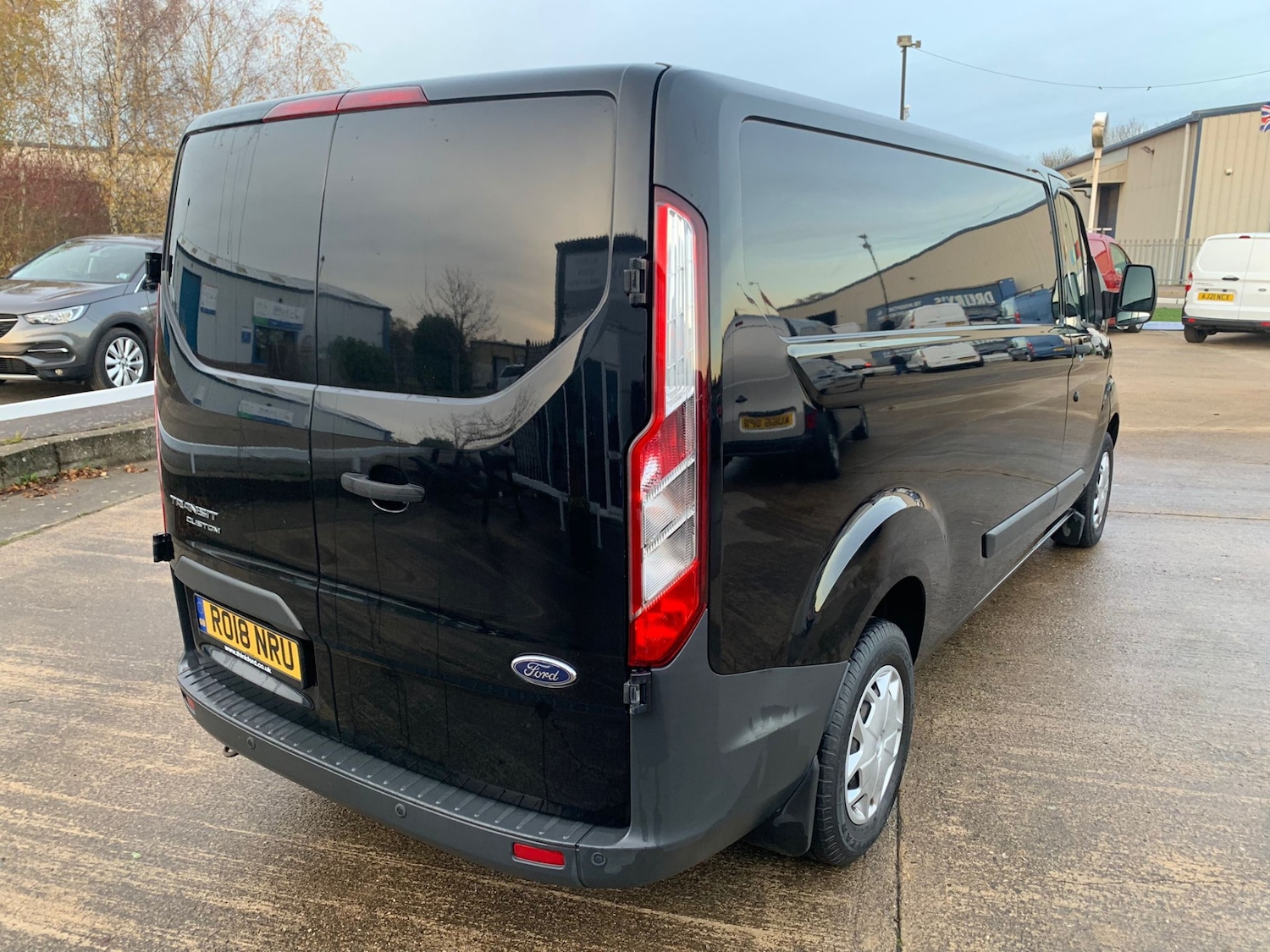 Used Ford Transit Custom 2018 for sale - 76709661: Photo 4