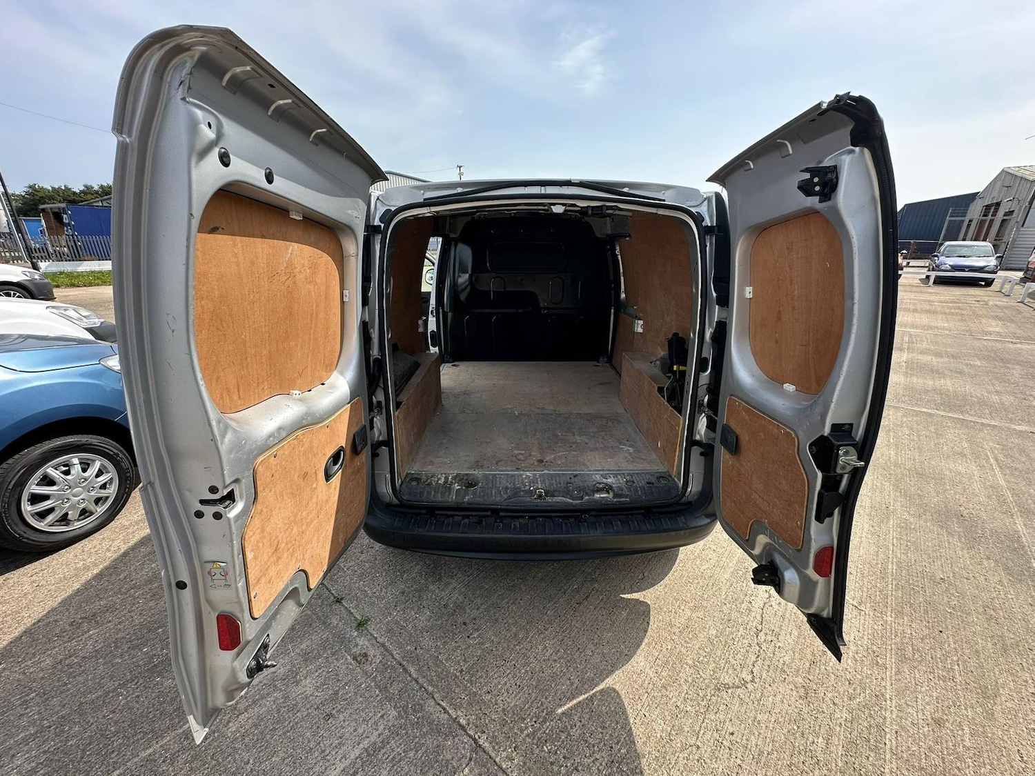 Used Renault Kangoo 2016 for sale - 76492123: Photo 15