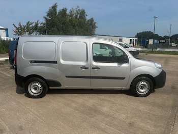 Used Renault Kangoo 2016 for sale - 76492123: Photo