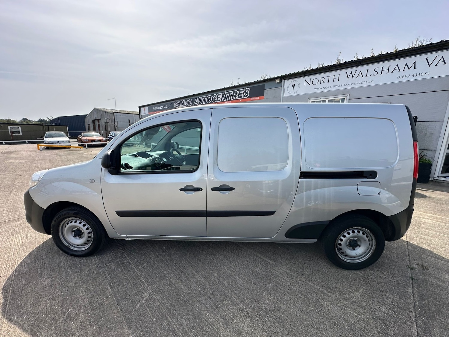 Used Renault Kangoo 2016 for sale - 76492123: Photo 8