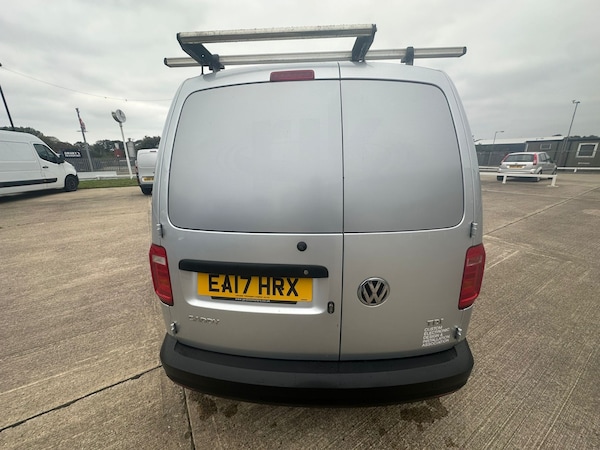 Used Volkswagen Caddy 2017 for sale - 76300573: Photo 6