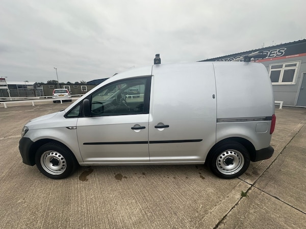 Used Volkswagen Caddy 2017 for sale - 76300573: Photo 8