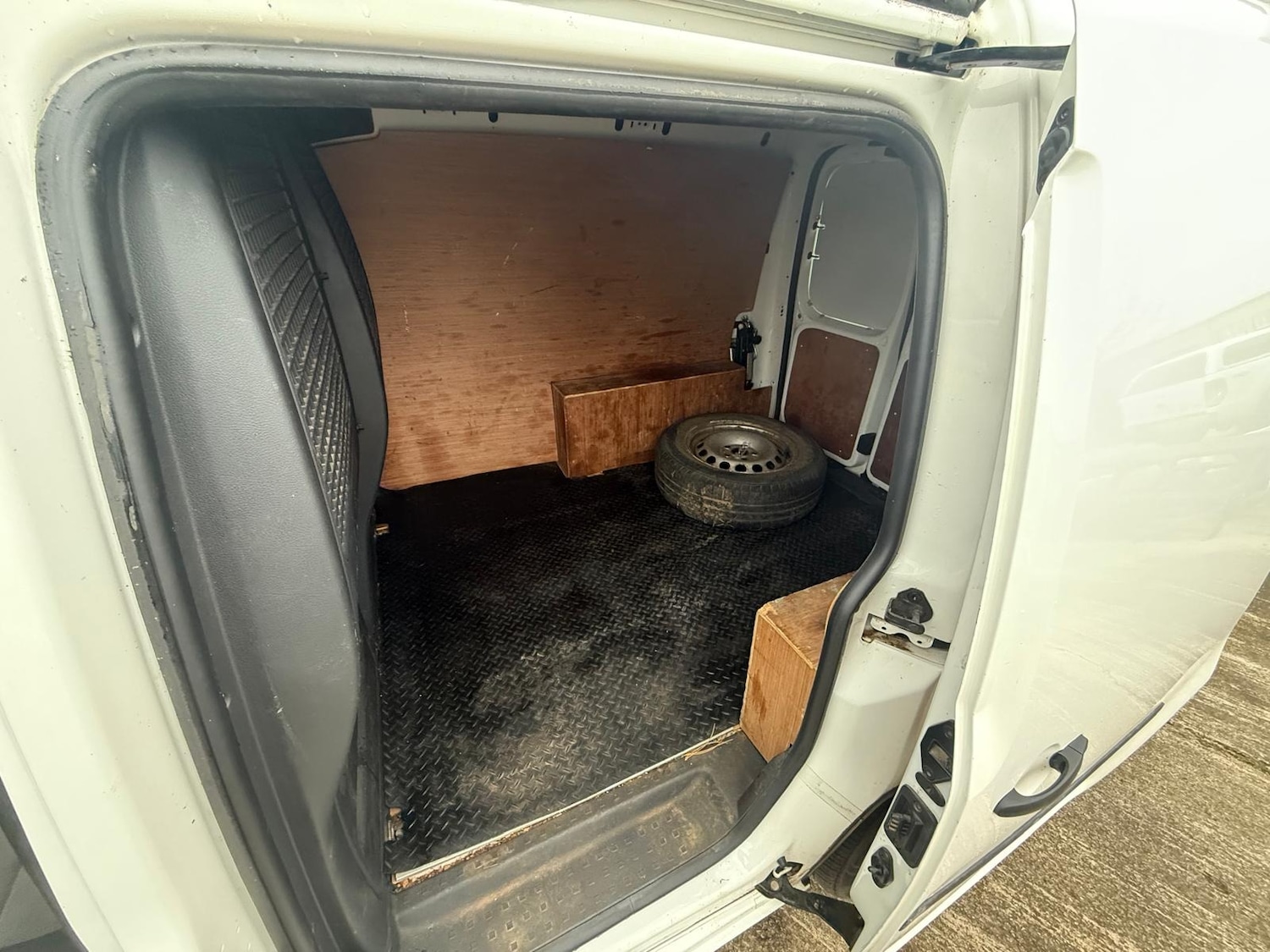 Used Volkswagen Caddy 2018 for sale - 77378016: Photo 11