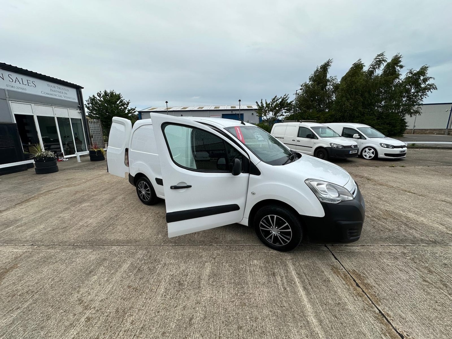 Used Citroen Berlingo 2016 for sale - 77461906: Photo 15