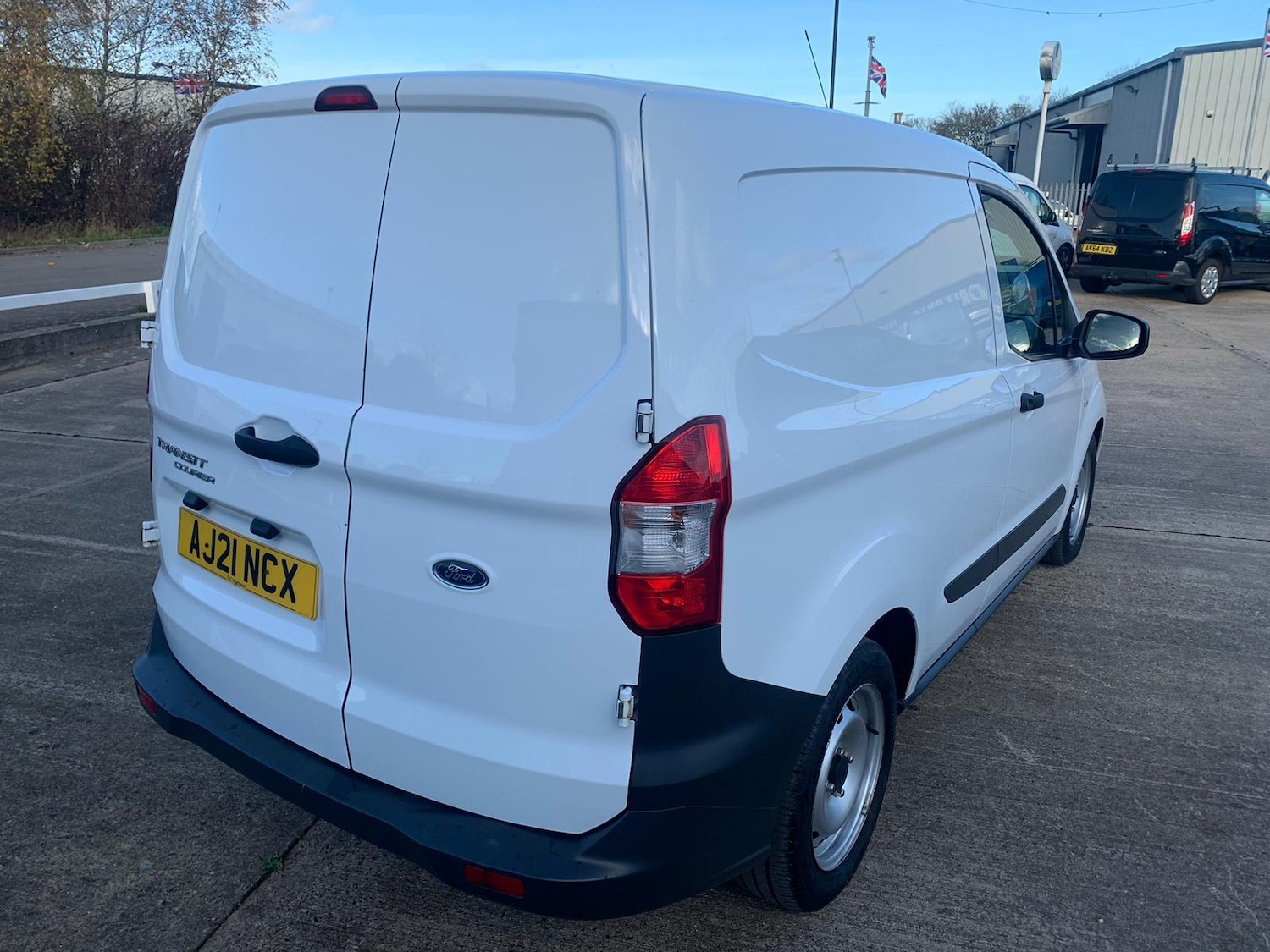 Used Ford Transit Courier 2021 for sale - 76566489: Photo 5