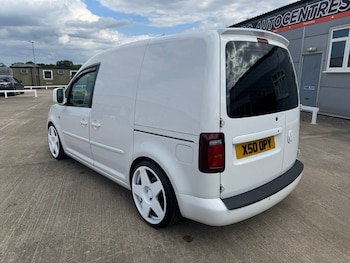 Used Volkswagen Caddy 2014 for sale - 75453443: Photo