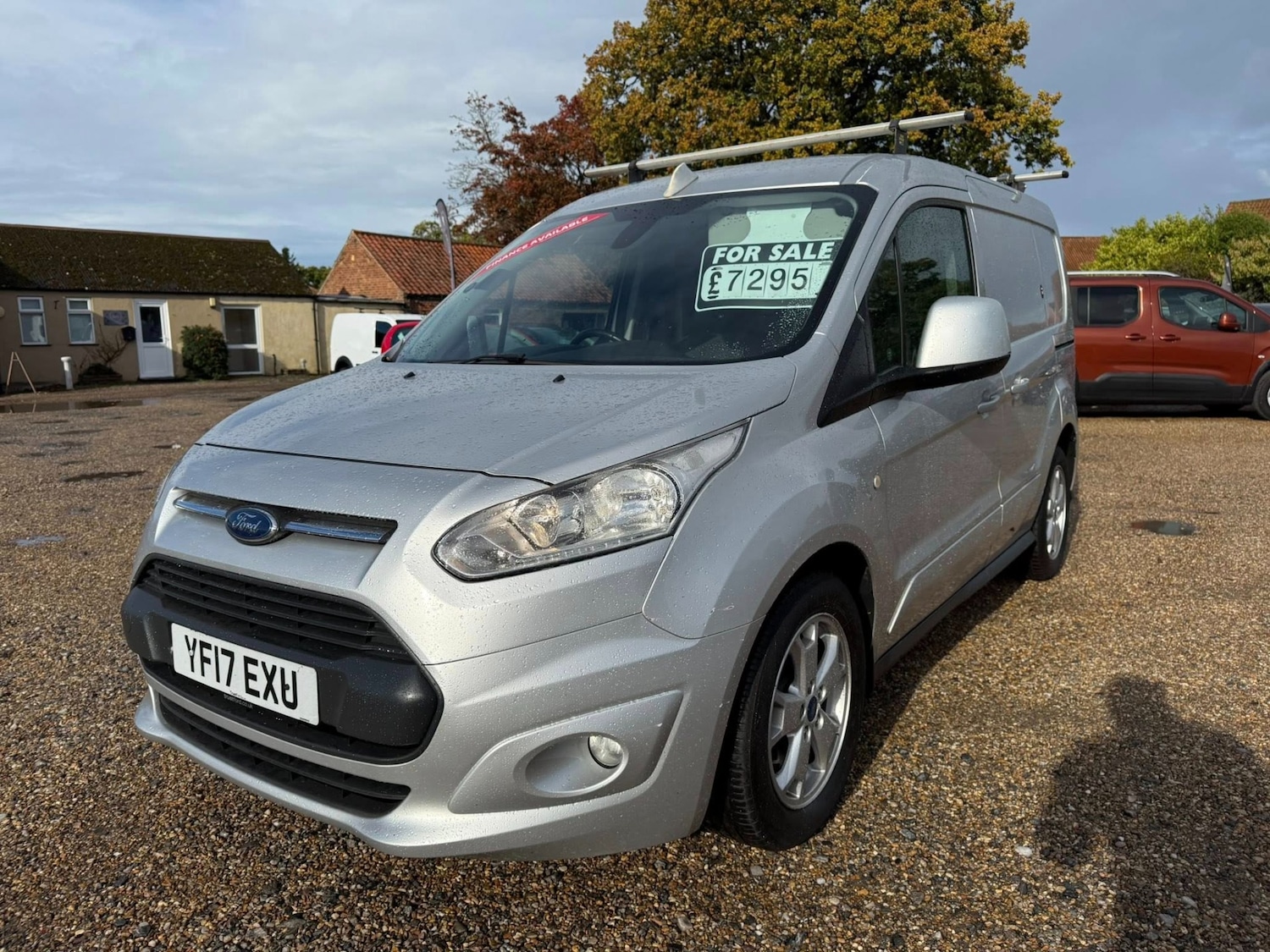 Used Ford Transit Connect 2017 for sale - 76329438: Photo 10