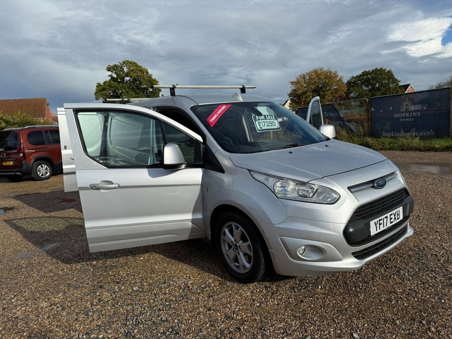 Used Ford Transit Connect 2017 for sale - 76329438: Photo 12