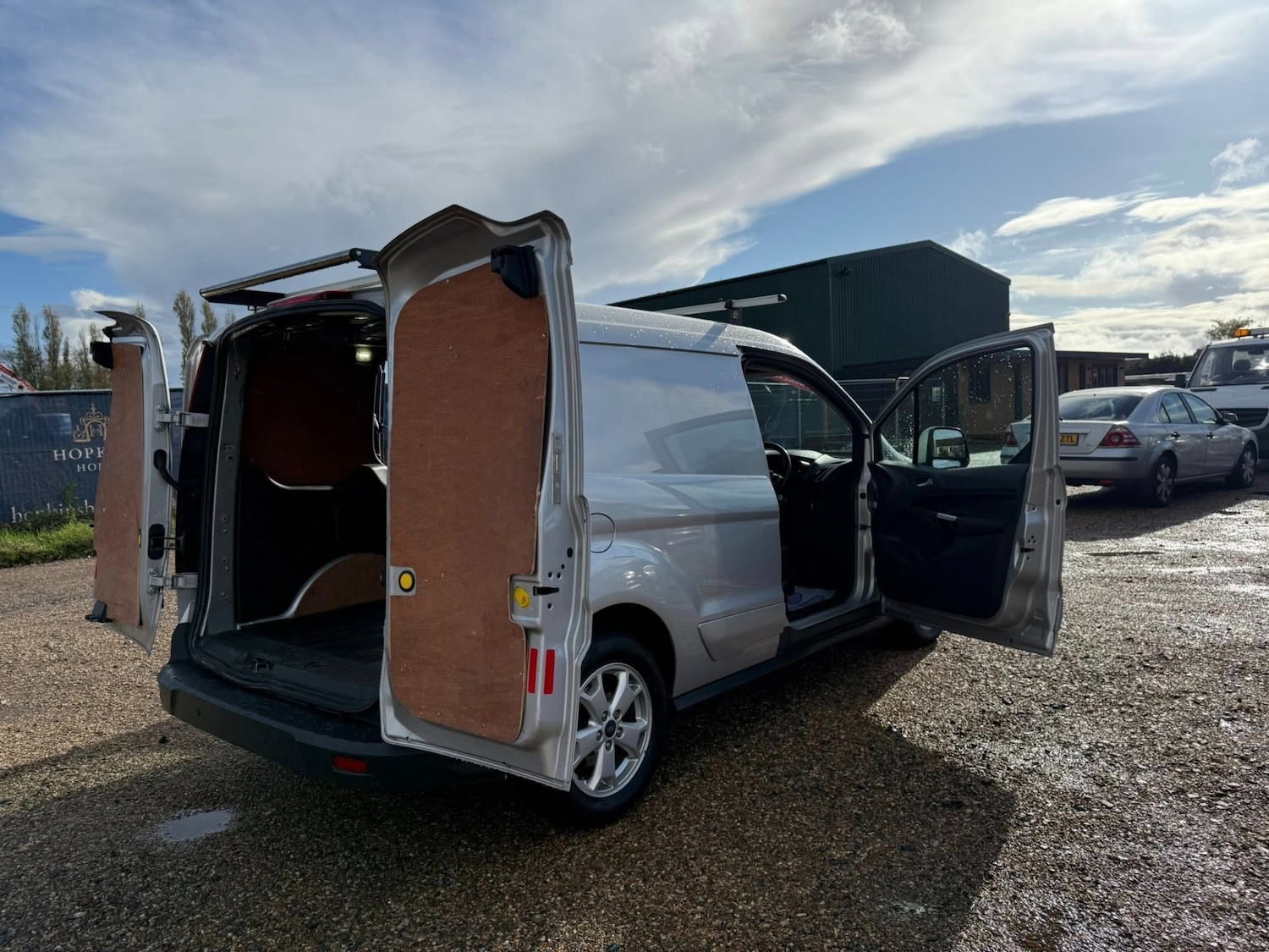 Used Ford Transit Connect 2017 for sale - 76329438: Photo 13