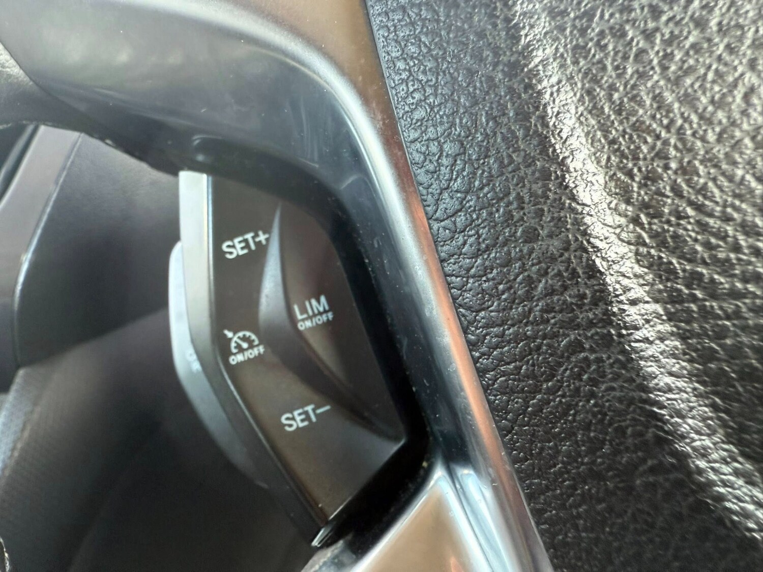 Used Ford Transit Connect 2017 for sale - 76329438: Photo 39