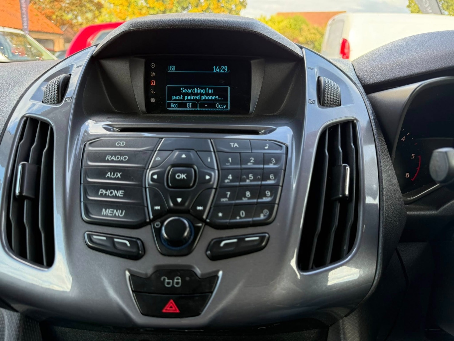 Used Ford Transit Connect 2017 for sale - 76329438: Photo 47