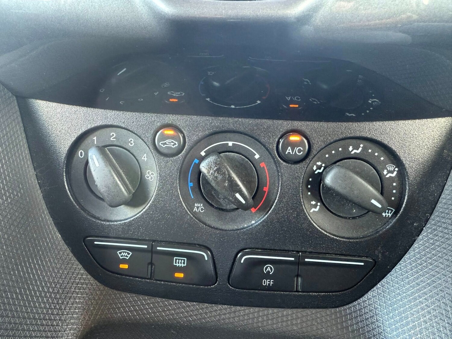 Used Ford Transit Connect 2017 for sale - 76329438: Photo 48