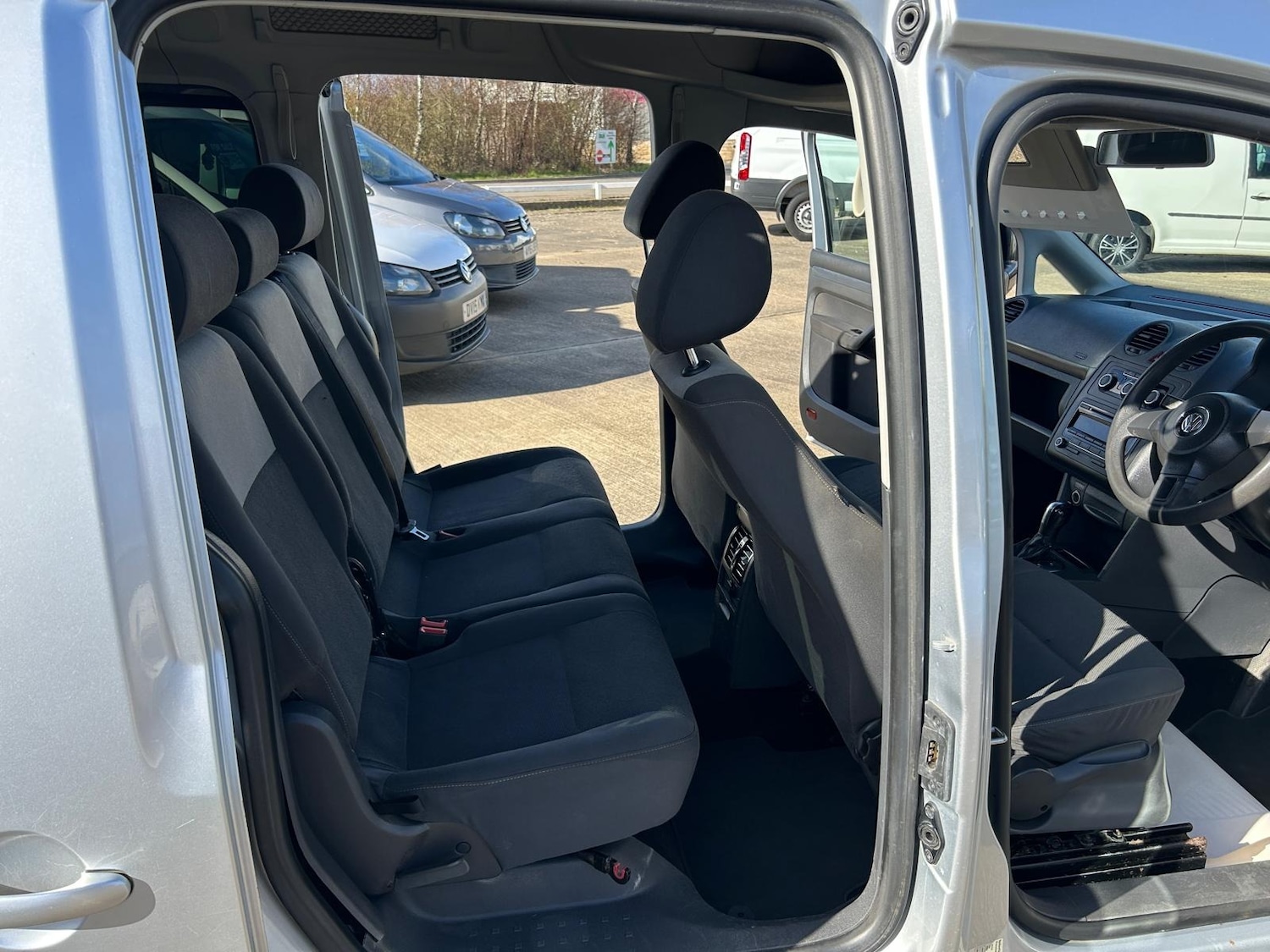 Used Volkswagen Caddy Maxi Life 2012 for sale - 78121939: Photo 20