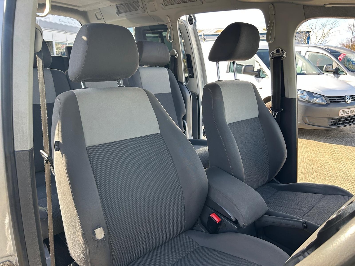 Used Volkswagen Caddy Maxi Life 2012 for sale - 78121939: Photo 22