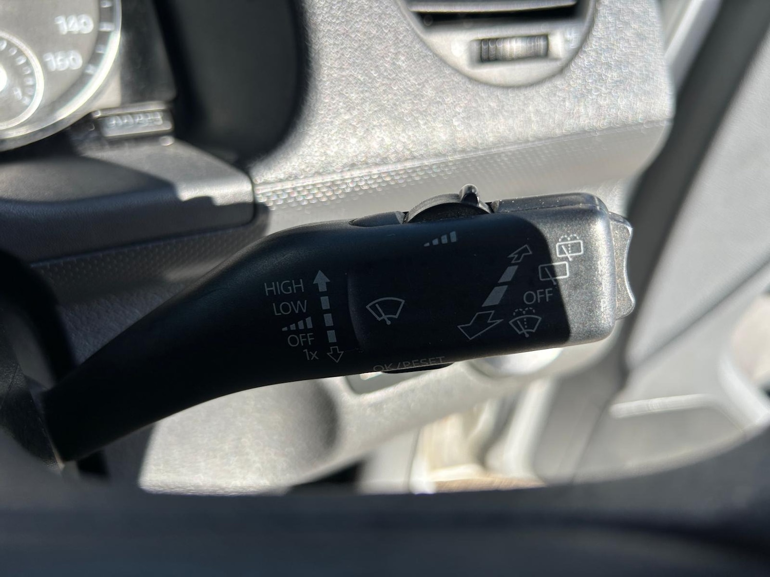 Used Volkswagen Caddy Maxi Life 2012 for sale - 78121939: Photo 33