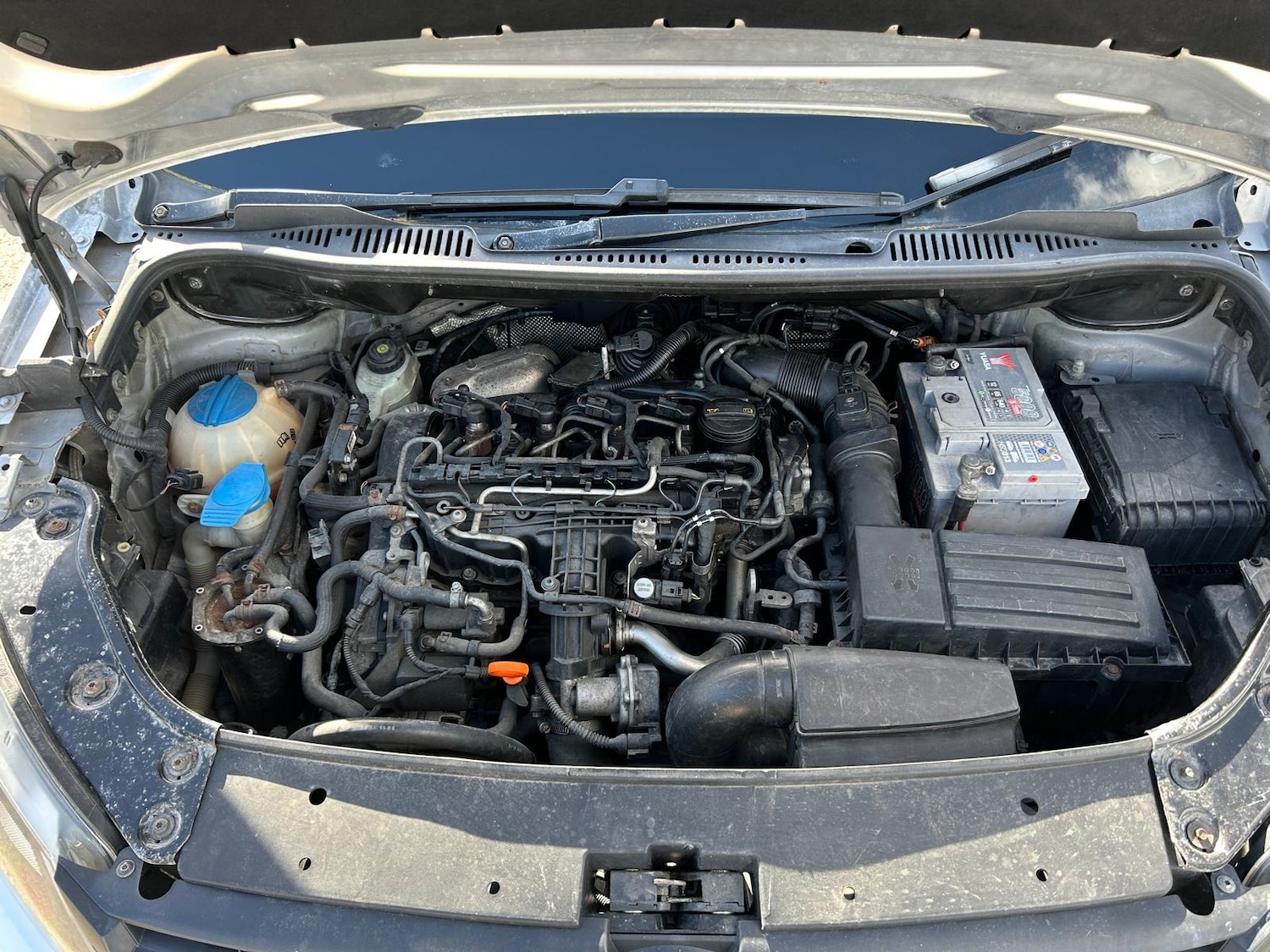 Used Volkswagen Caddy Maxi Life 2012 for sale - 78121939: Photo 41