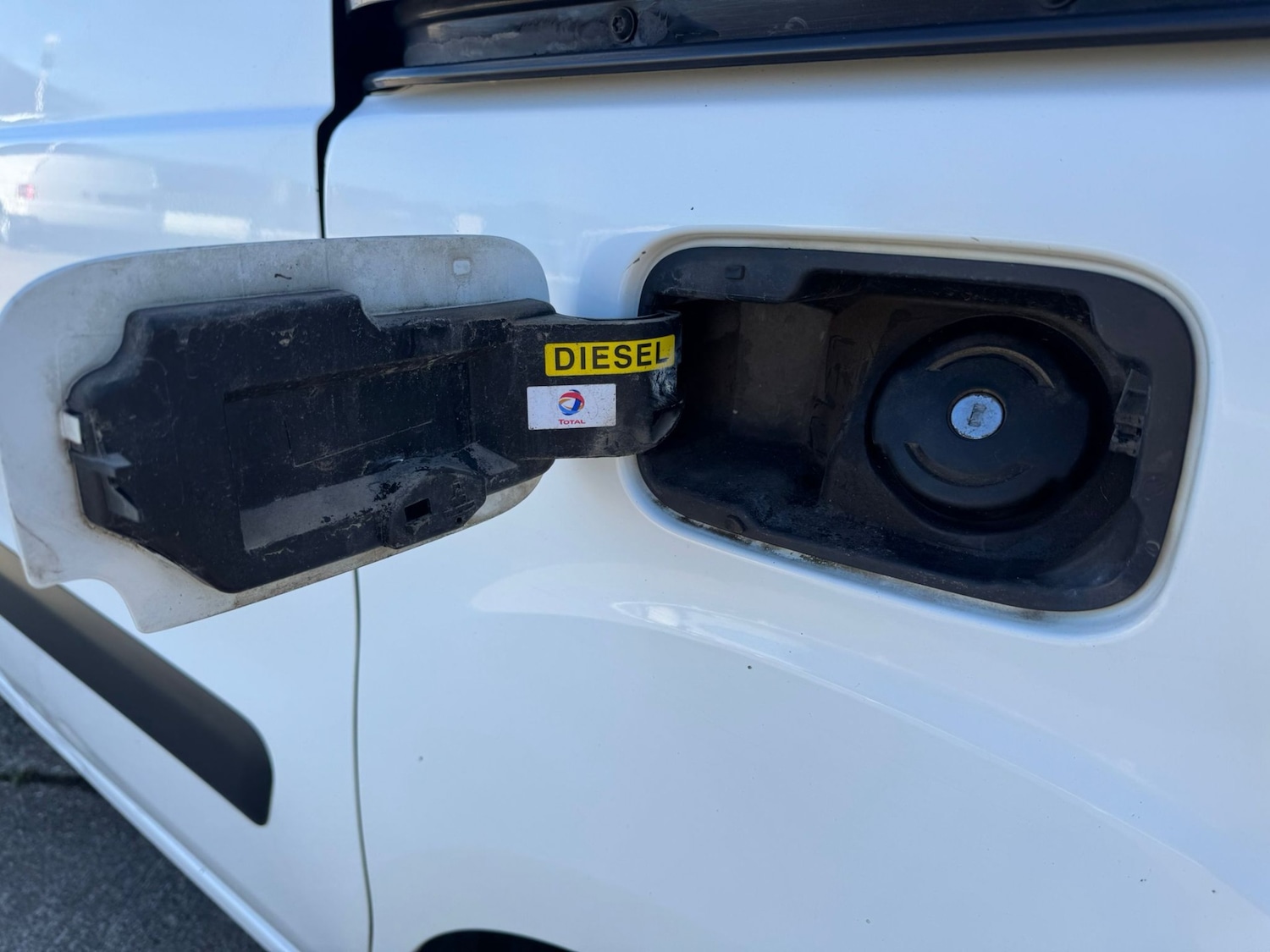 Used Peugeot Partner 2014 for sale - 76415030: Photo 20