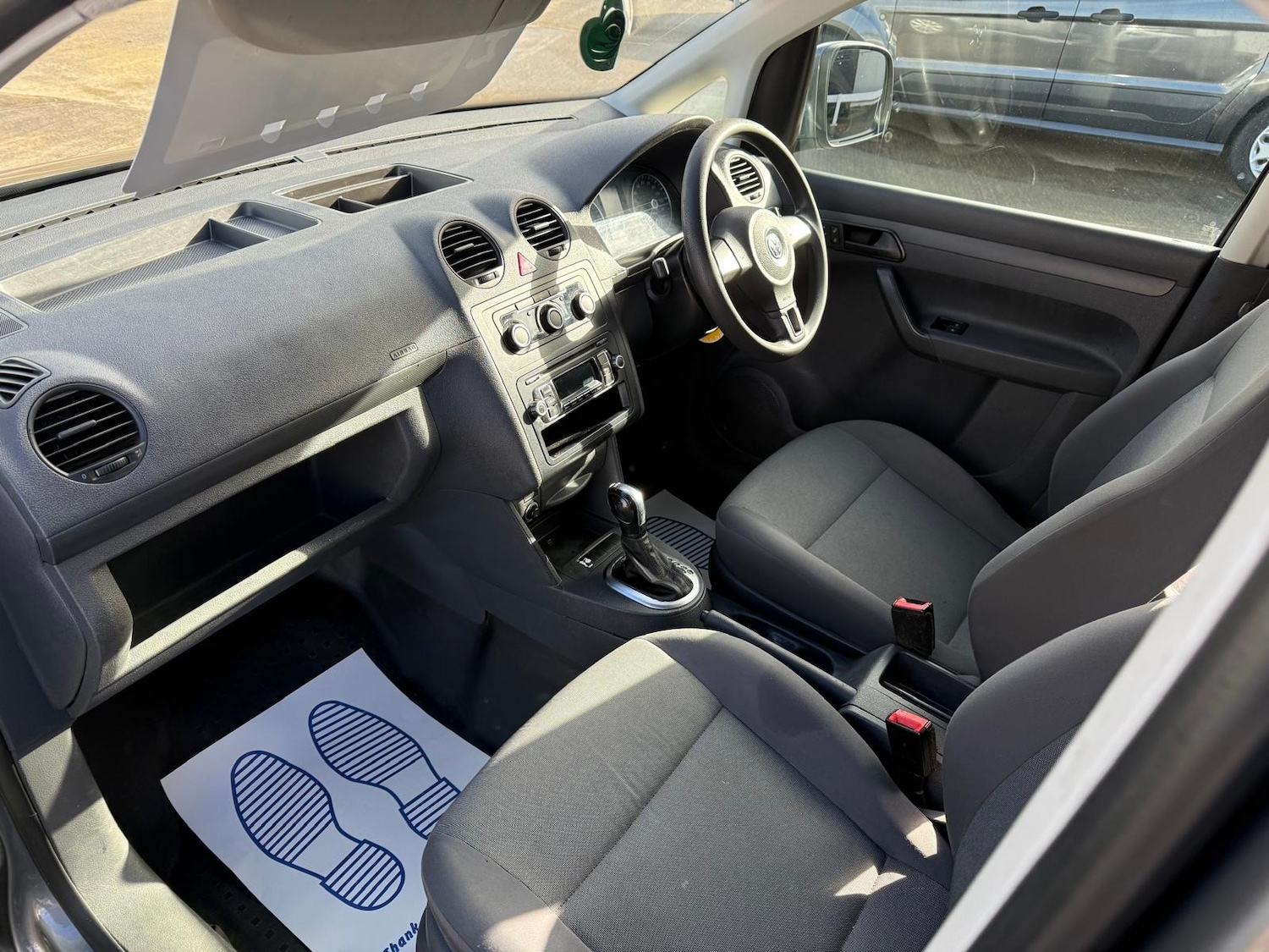 Used Volkswagen Caddy Maxi 2015 for sale - 77578573: Photo 12