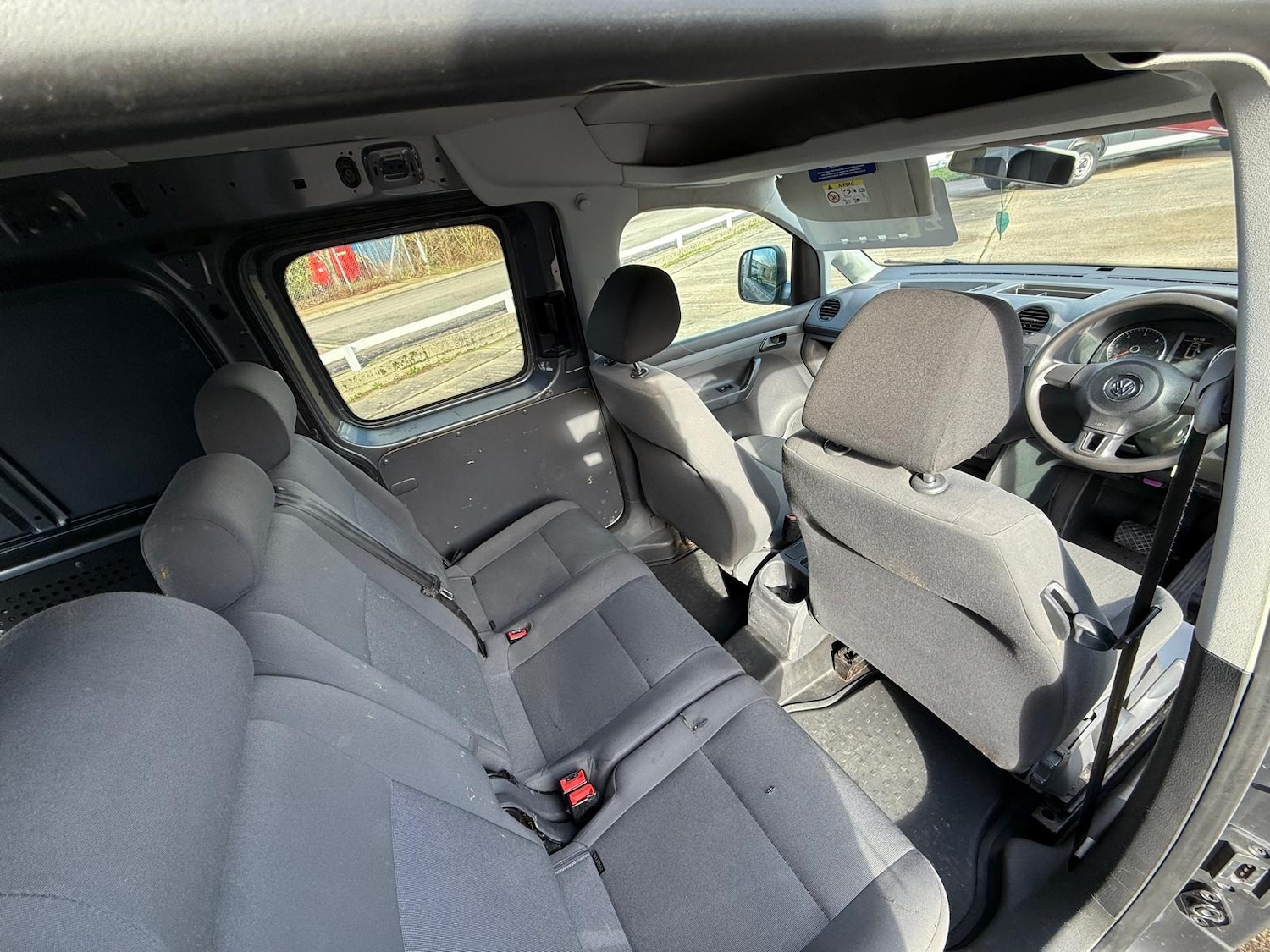 Used Volkswagen Caddy Maxi 2015 for sale - 77578573: Photo 16