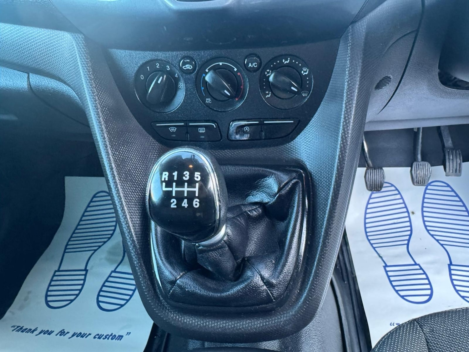 Used Ford Transit Connect 2017 for sale - 76796624: Photo 25