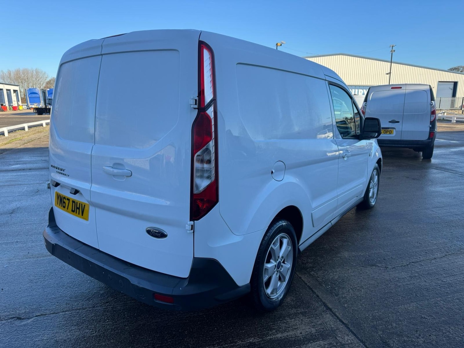 Used Ford Transit Connect 2017 for sale - 76796624: Photo 5