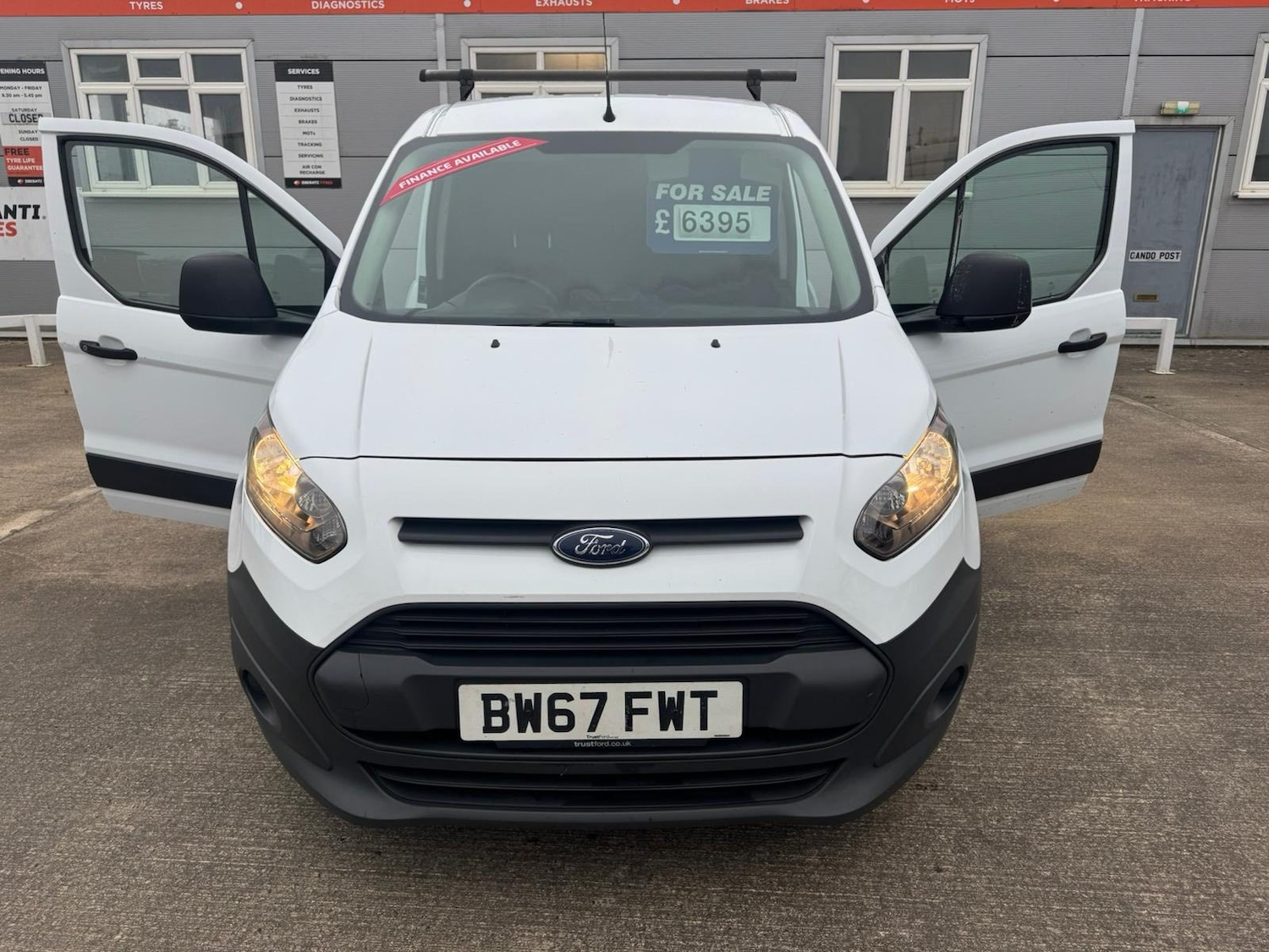 Used Ford Transit Connect 2018 for sale - 77069122: Photo 10