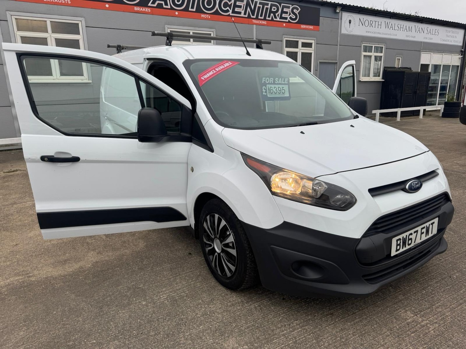 Used Ford Transit Connect 2018 for sale - 77069122: Photo 11