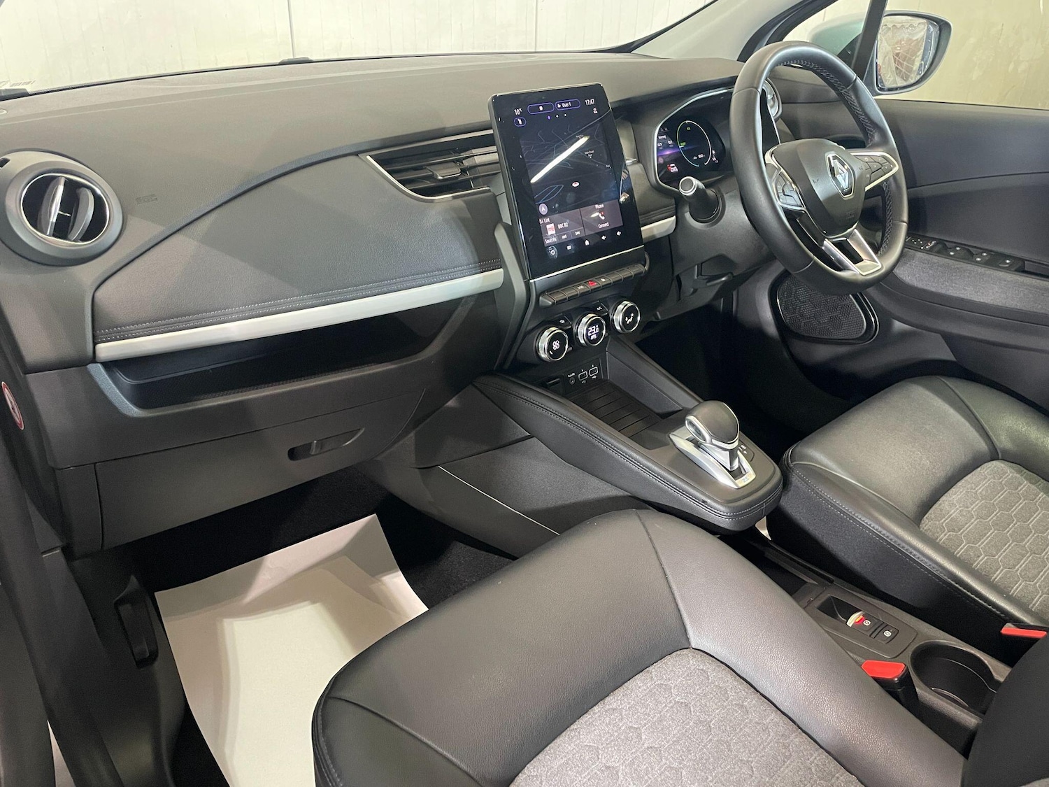 Used Renault Zoe 2022 for sale - 78101165: Photo 26