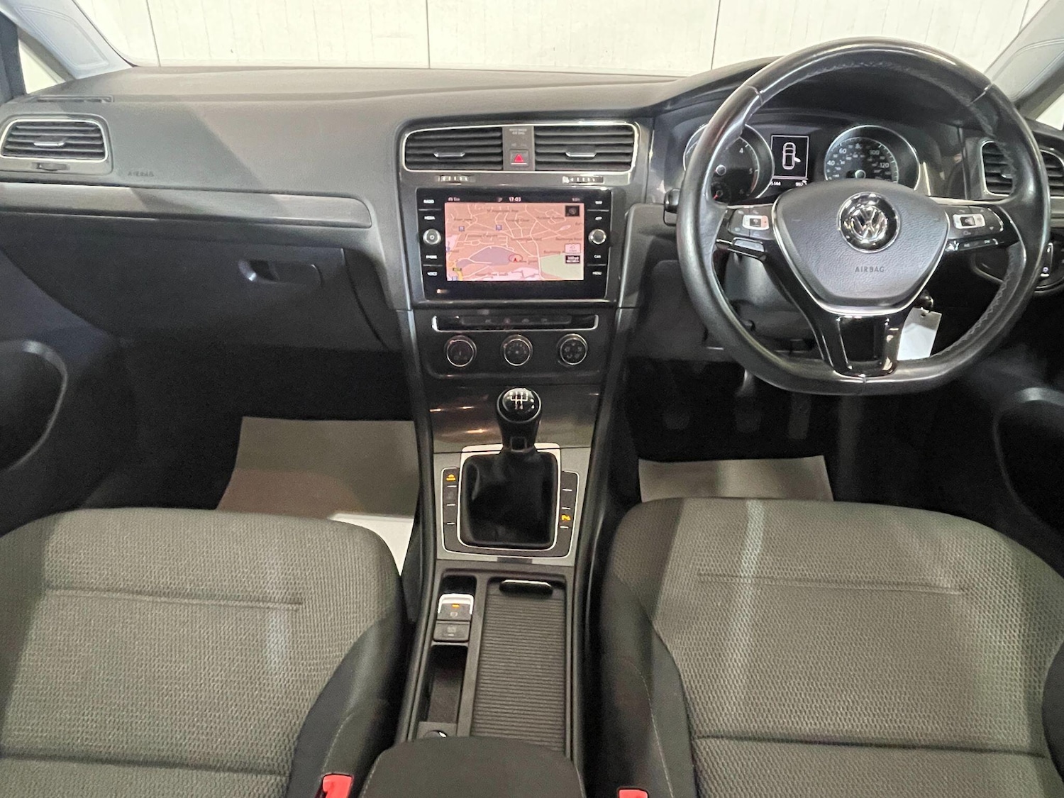 Used Volkswagen Golf 2017 for sale - 78033614: Photo 12