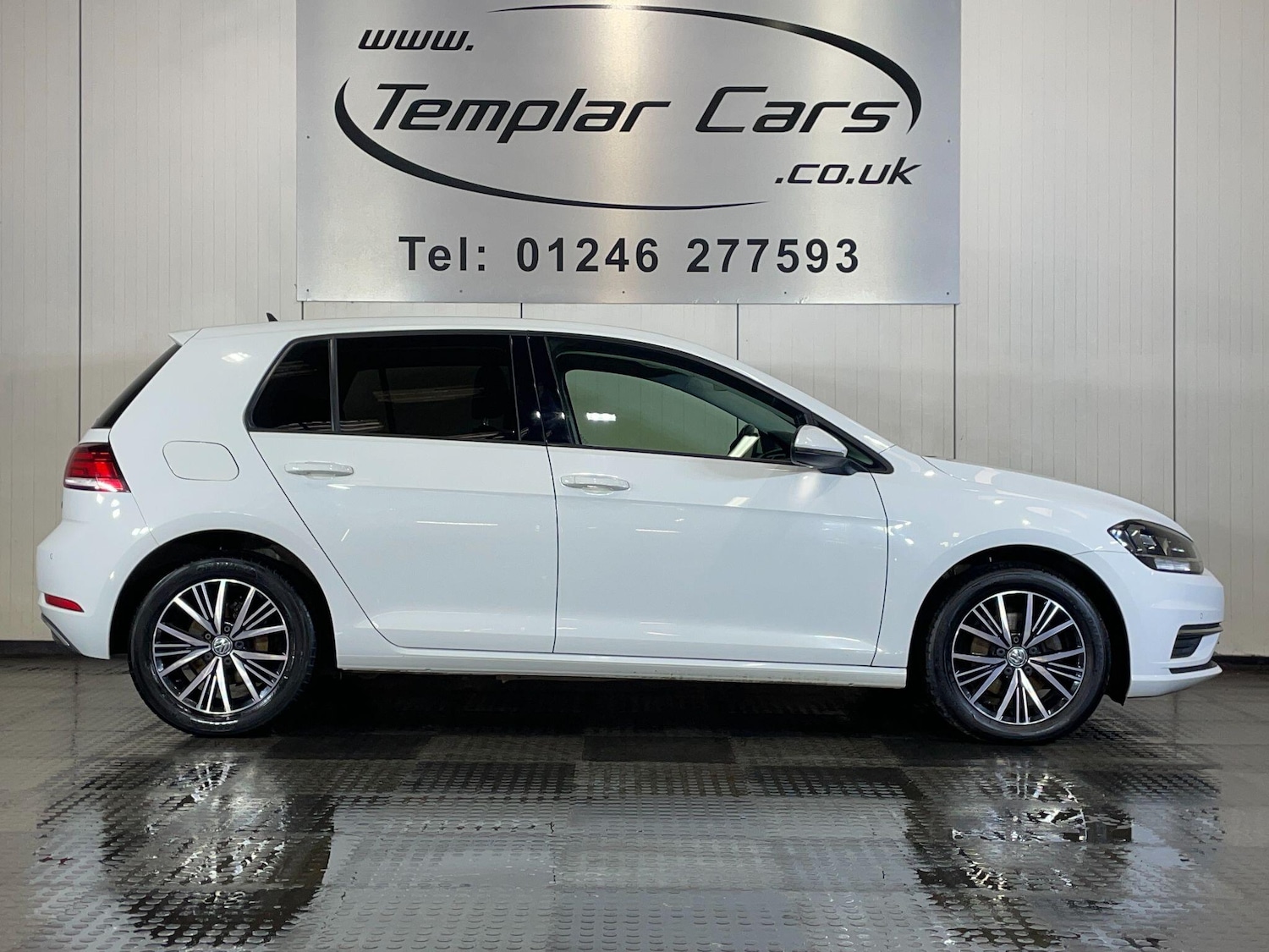 Used Volkswagen Golf 2017 for sale - 78033614: Photo 2