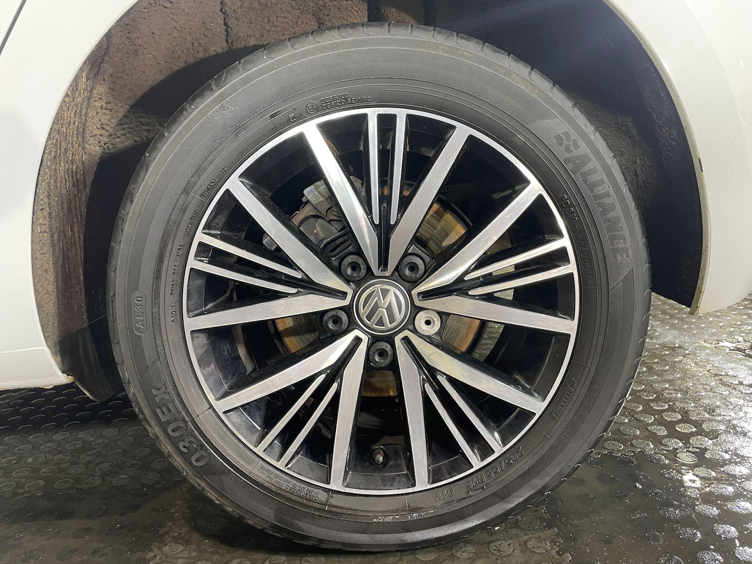 Used Volkswagen Golf 2017 for sale - 78033614: Photo 28