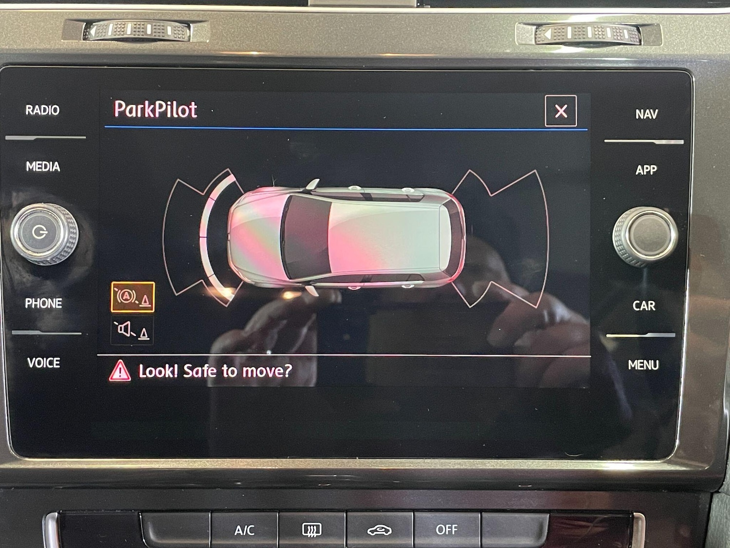 Used Volkswagen Golf 2018 for sale - 77892809: Photo 20