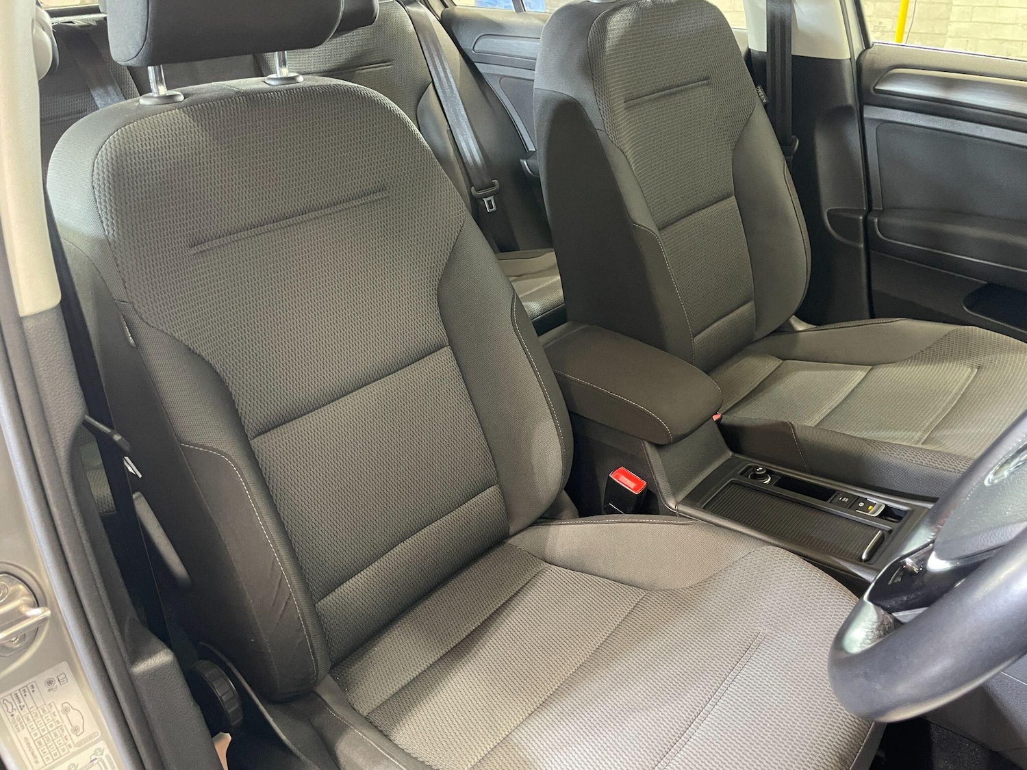 Used Volkswagen Golf 2018 for sale - 77892809: Photo 22