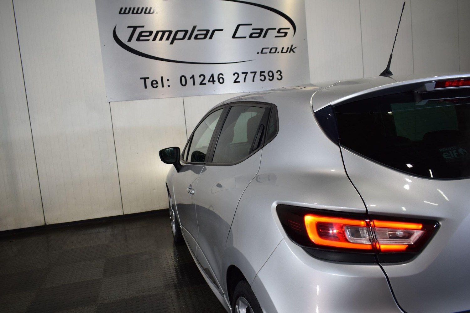 Used Renault Clio for sale - 77784382: Photo 10