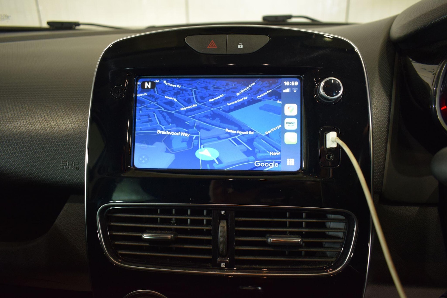 Used Renault Clio for sale - 77784382: Photo 23