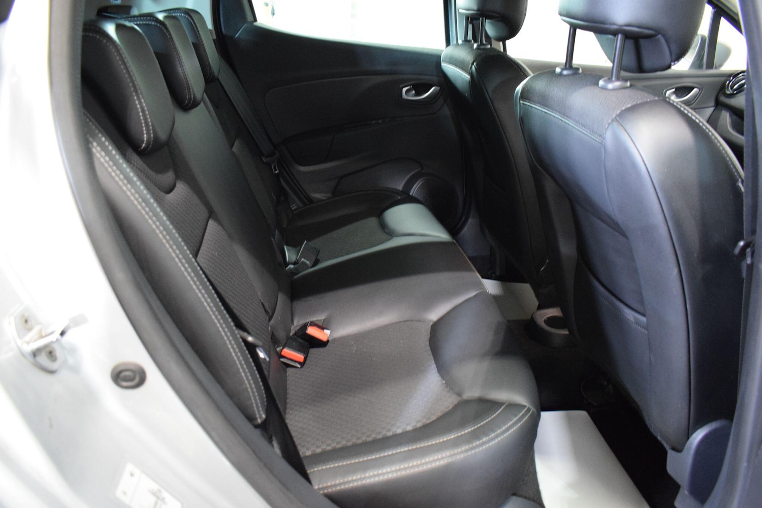 Used Renault Clio for sale - 77784382: Photo 26