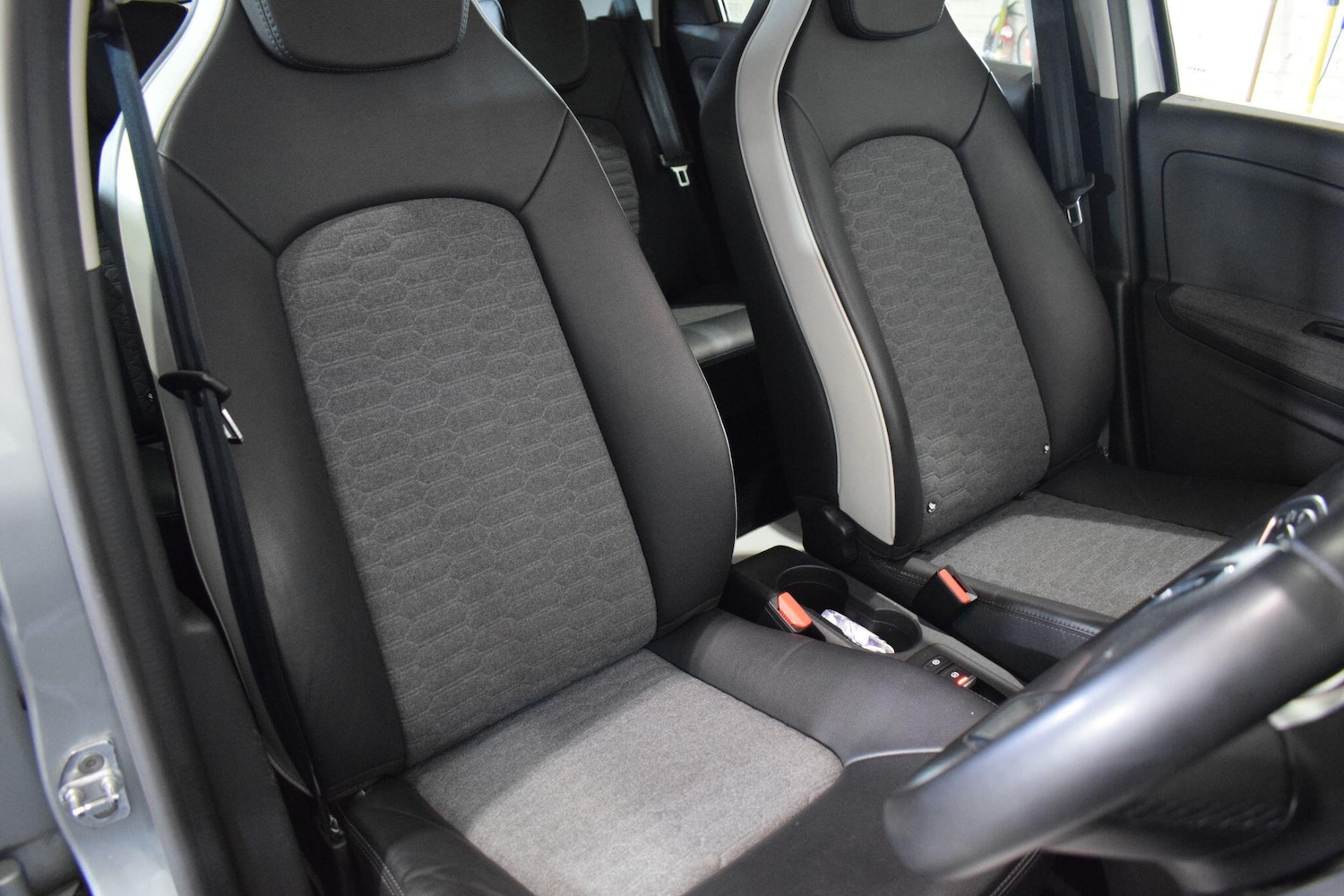 Used Renault Zoe 2021 for sale - 77784304: Photo 19