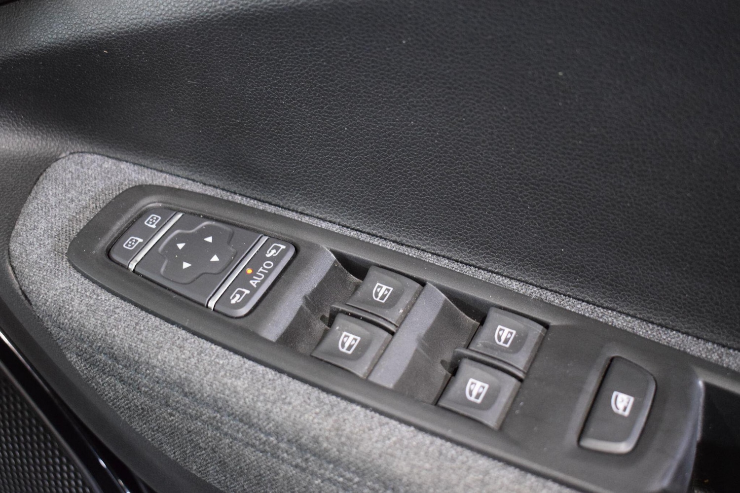 Used Renault Zoe 2021 for sale - 77784304: Photo 26