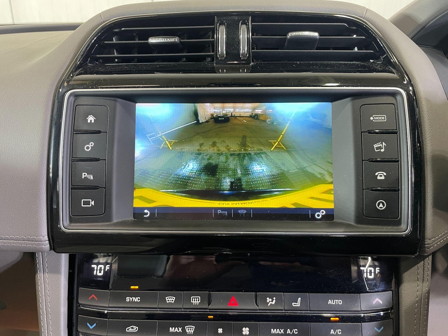 Used Jaguar F-Pace 2017 for sale - 78034590: Photo 27