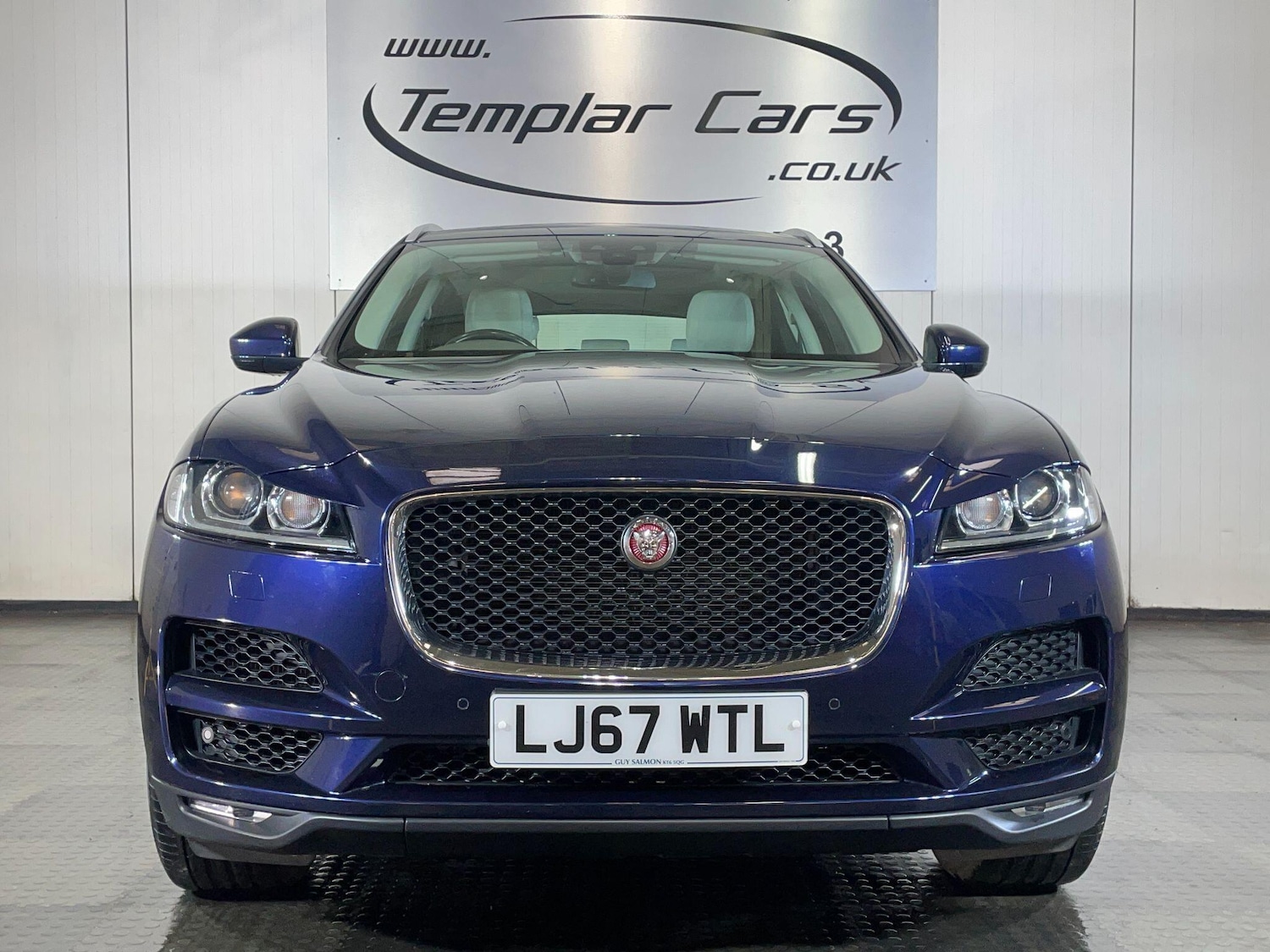 Used Jaguar F-Pace 2017 for sale - 78034590: Photo 3