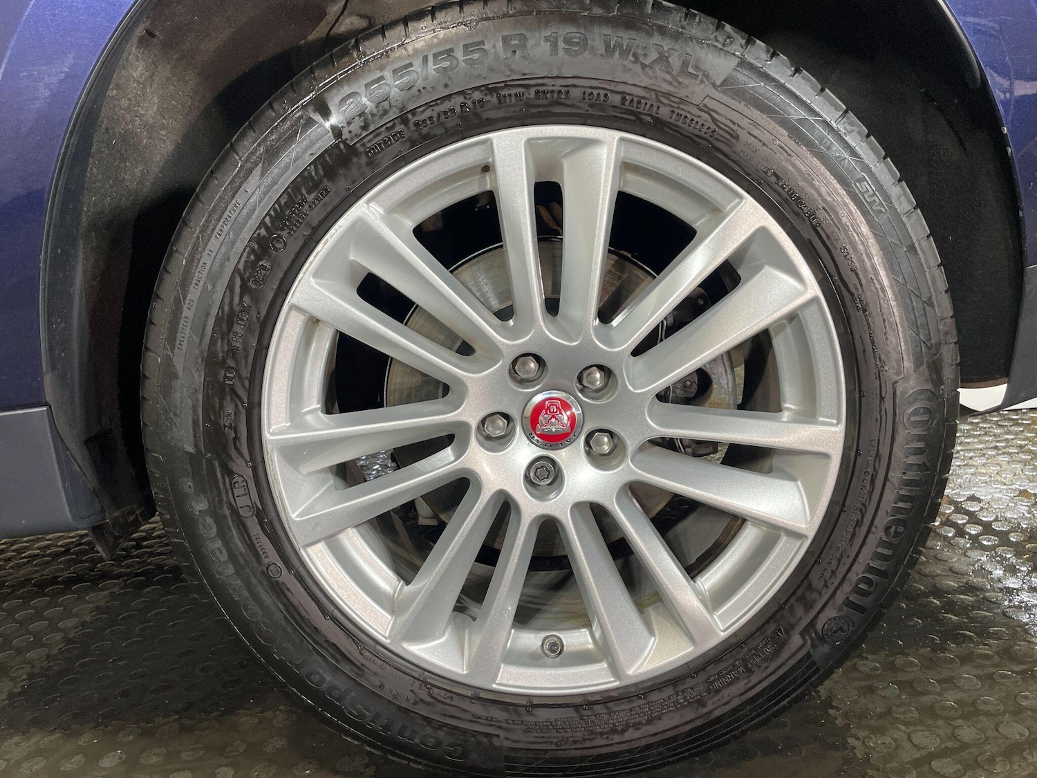 Used Jaguar F-Pace 2017 for sale - 78034590: Photo 40